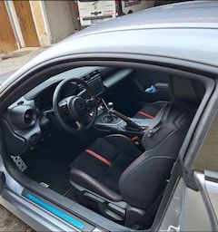 Subaru BRZ 2.4i Sport, STI Sportpaket