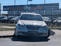 Bild des Angebotes Mercedes-Benz E 270 E-Klasse Lim. E 270 CDI*TEMPOMAT*PDC V-H*NAVI !!