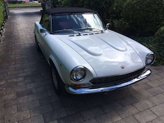 Fiat 124 Spider Cabrio