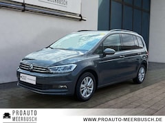 Bild des Angebotes VW Touran Comfortline EASYOPEN/PANO/RFK/7SITZE/NAVI
