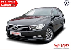 Bild des Angebotes VW Passat Variant 2.0 TDI Comfortline ACC LED AHK