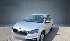 Bild des Angebotes Skoda Fabia 1.0 MPI 80 PS Essence SZH LED EL. Fenster