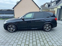 Bild des Angebotes BMW X5 M X5 Diesel M50d Sport-Aut.