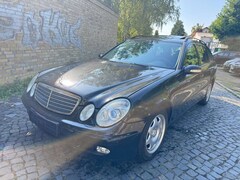 Bild des Angebotes Mercedes-Benz E 200 E-Klasse T-Modell T Kompressor Automatik Avantgard