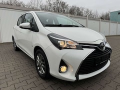 Bild des Angebotes Toyota Yaris Comfort *1.Hand*Euro6*R.Kamera*SHZ*Klima*