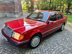 Bild des Angebotes Mercedes-Benz E 260 H-Zulassung/Top Zustand