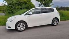 Bild des Angebotes Toyota Verso Verso 1.6 Travel