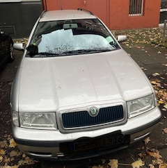 Bild des Angebotes Skoda Octavia Octavia Combi 1.6 Classic