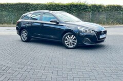 Bild des Angebotes Hyundai i30 1.6 CRDi Kamera-Navi-PDC-SHZ-2.Hand-Klima-E6