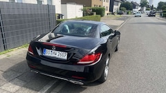 Bild des Angebotes Mercedes-Benz SLC 180 AMG Line