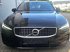 Bild des Angebotes Volvo V60 D4 Geartronic R-Design