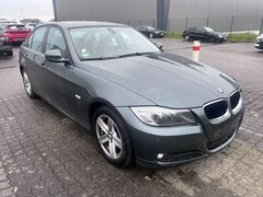 Bild des Angebotes BMW 318 318i *Navi*Leder*Klimaaut.*Tempomat*PDC*