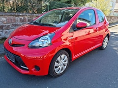 Bild des Angebotes Toyota Aygo Aygo  3-Türer Navigation * Klima