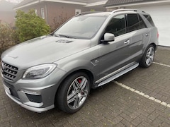 Bild des Angebotes Mercedes-Benz ML 63 AMG ML 63 AMG 4Matic AMG SPEEDSHIFT 7G-TRONIC AMG Performance Package