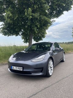Bild des Angebotes Tesla Model 3 Standard Reichweite Plus Hinterradantrieb