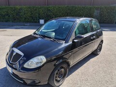 Bild des Angebotes Lancia Ypsilon 1.3 mjt 16v New Oro (oro)