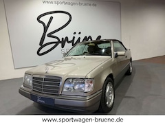 Bild des Angebotes Mercedes-Benz E 320 Cabrio 2.Hd/Leder/Memory/H-ZULASSUNG