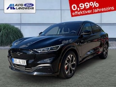 Bild des Angebotes Ford Mustang Mach-E AWD 0,99% AKTION Panorama Navi Leder Digitales Coc