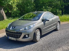 Bild des Angebotes Peugeot 207 207 CC 120 VTi Allure