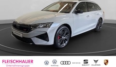 Bild des Angebotes Skoda Octavia Combi RS AHK Pano 360° Kamera Matrix LED