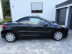 Bild des Angebotes Peugeot 207 CC Roland Garros