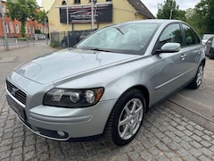 Volvo S40 Lim. 2.4*AUTOMATIK*TEIL-LEDER*ZAHNR.NEU
