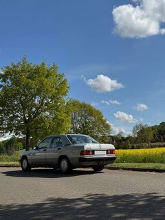 Bild des Angebotes Mercedes-Benz 190 E 2.0 Automatik ABS W201