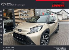 Bild des Angebotes Toyota Aygo X Team D *KLIMA*SMARTPHONE-INTEGRATION*RÜCKFAHRKAMER