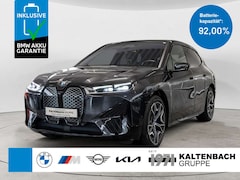 Bild des Angebotes BMW iX xDrive 40 Sport PANO AHK HUD 360° LASER