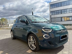 Bild des Angebotes Fiat 500e La Prima