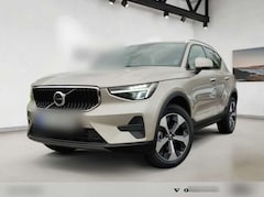 Bild des Angebotes Volvo XC40 Core, B3 Mild-Hybrid, Benzin Klima PDCv+h SHZ Temp