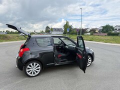 Bild des Angebotes Suzuki Swift 1.6 Sport Ralley N Style