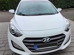 Bild des Angebotes Hyundai i30 i30 blue 1.6 Passion Plus mit Panoramadach