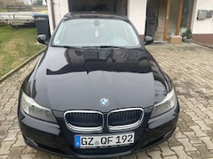Bild des Angebotes BMW 320 320i Touring Edition Exclusive