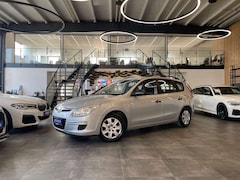 Bild des Angebotes Hyundai i30 cw Classic *TÜV NEU*Klima*elek.Fensterheber*