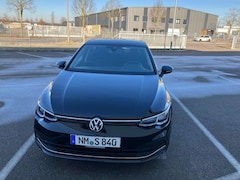 Bild des Angebotes VW Golf Golf 1.5 TSI  Active -  Sommerreifen m. Alufelgen
