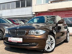 Bild des Angebotes BMW 130 i *AUTOMATIK*NAV.PROF*XENON*KEYLESS*