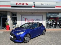 Bild des Angebotes Toyota Yaris Hybrid 1.5 GR SPORT - LED, NAVI, PDC, SZ