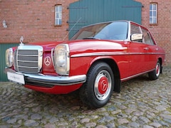 Bild des Angebotes Mercedes-Benz 200 /8 W115 109.835 Km original