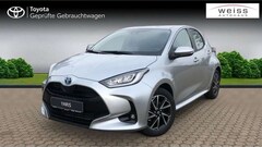 Bild des Angebotes Toyota Yaris Hybrid Team D SHZ Smart-Key Kamera
