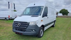 Bild des Angebotes Mercedes-Benz Sprinter 317 CDI RWD Automatik L2H2 Navi SHZ 360