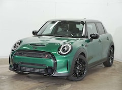 Bild des Angebotes MINI Cooper S 5-Türer PanoSD LED SpurAss HUD Navi