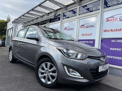 Bild des Angebotes Hyundai i20 Trend *Klima*Sitzhzg*Bluetooth*PDC*MFL*