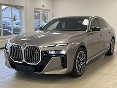 Bild des Angebotes BMW 760 M760e xDrive *Individual Edition*UnfallfreI*1.Hd