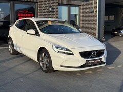 Bild des Angebotes Volvo V40 Momentum*Automatik*Navi*Kam*PDC*SHZ*LED*