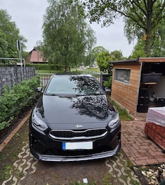 Bild des Angebotes Kia ProCeed / pro_cee'd 1.6 CRDi DCT7 SCR GT LINE Optik
