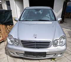 Bild des Angebotes Mercedes-Benz C 230 C 230 7G-TRONIC Avantgarde