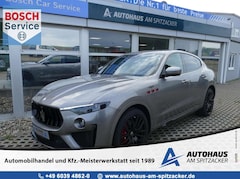 Bild des Angebotes Maserati Levante 3.8 V8 Trofeo PANO 22" HK *GRIGIO*