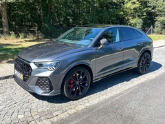 Bild des Angebotes Audi RS Q3 Sportback 280kMH B&O 8-fach 21&20“ AHK Carbon