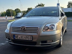 Bild des Angebotes Toyota Avensis Avensis 1.8 VVT-i Combi Executive